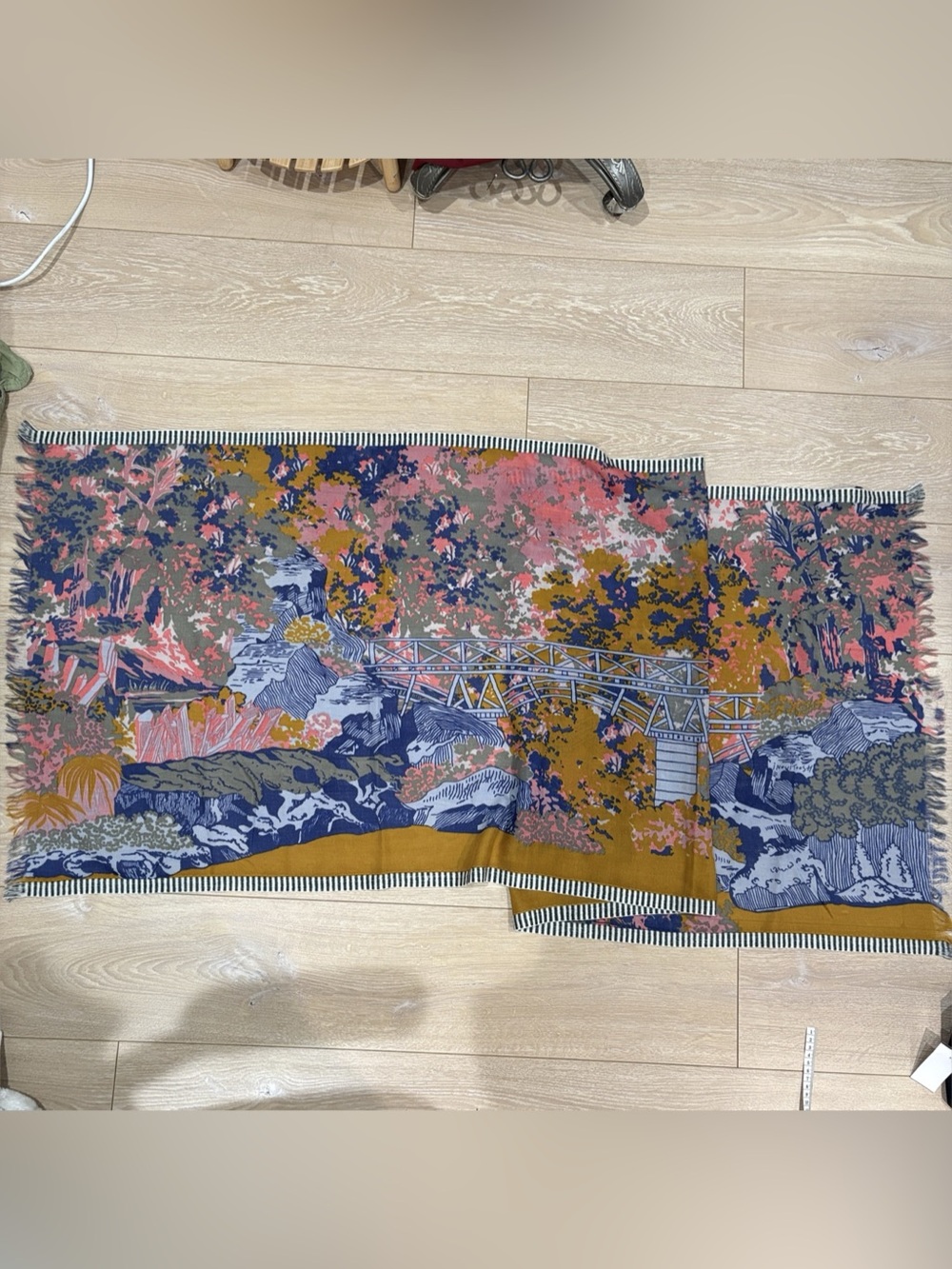 Inouitoosh(Inoui Editions) Wool Landscape Bridge Scarf Shawl